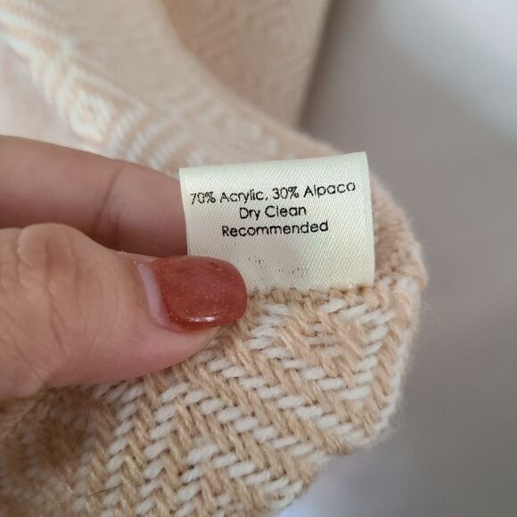 Lacoste Brown Cotton Croc Logo Long Sleeve Sweater Women  Asher Tan and‎ Cream Alpaca Blend Fringed Boho Scarf
